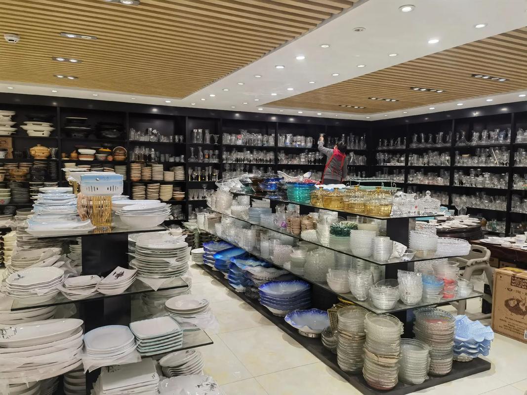 酒店用品一站式采購，與您共筑卓越服務**